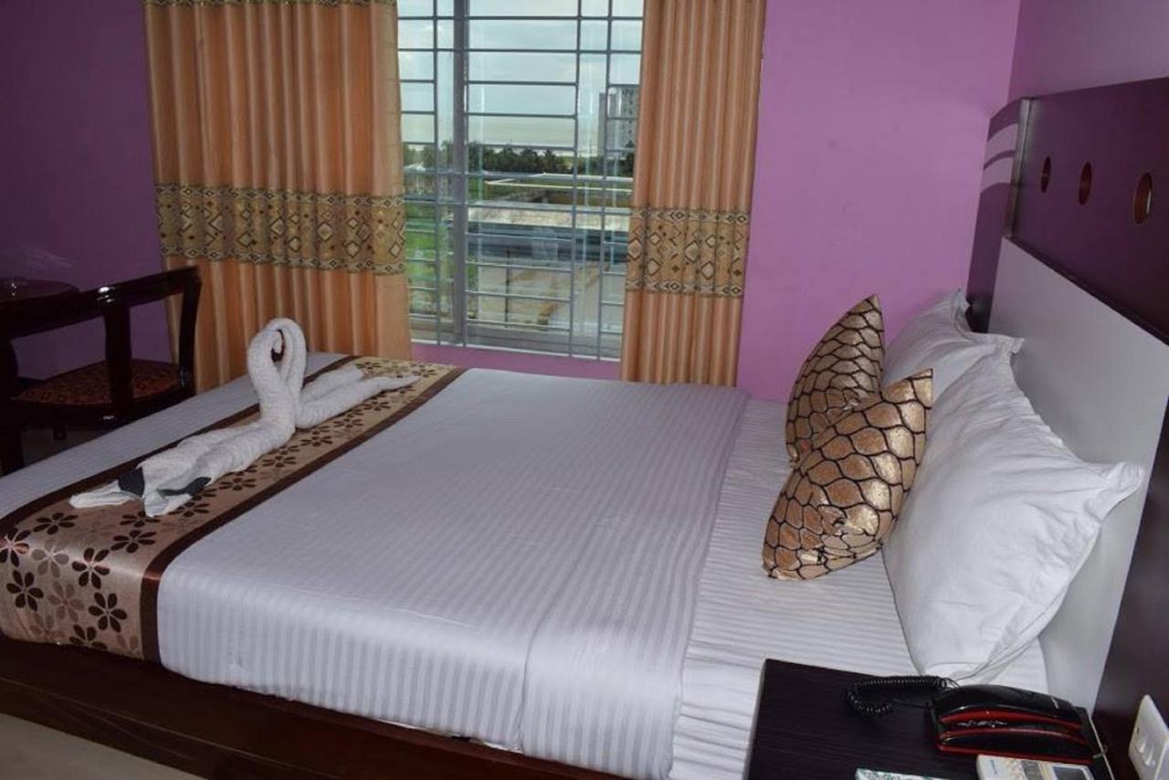 Hotel Regal Palace Cox's Bazar Exterior photo