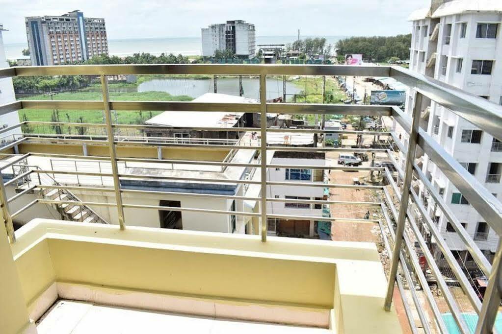 Hotel Regal Palace Cox's Bazar Exterior photo